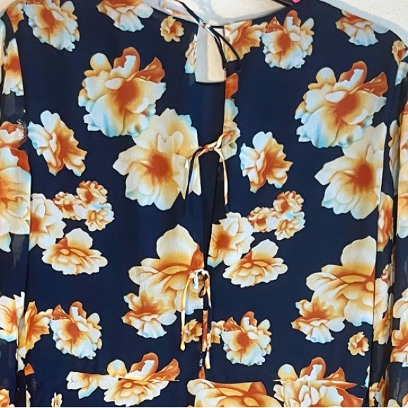 Betsey‎ Johnson Navy Floral Bell Sleeve Tie Neck Mini Dress Size 10 - Picture 7 of 10